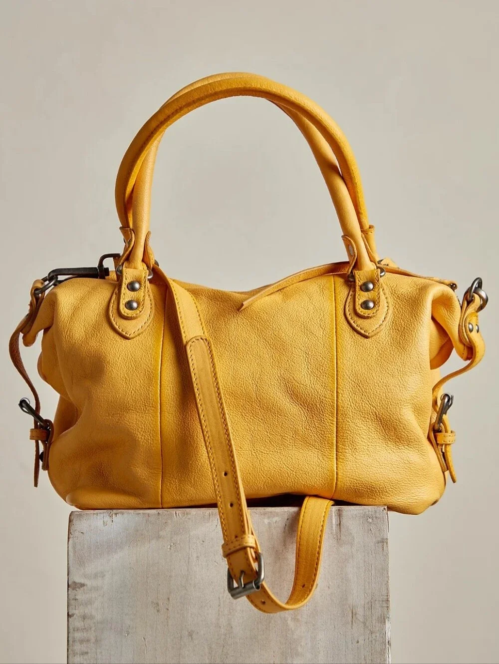 NWT Free People We The Free Baby Emerson Tote Bag Golden Sunset Leather Purse - Picture 3 of 12